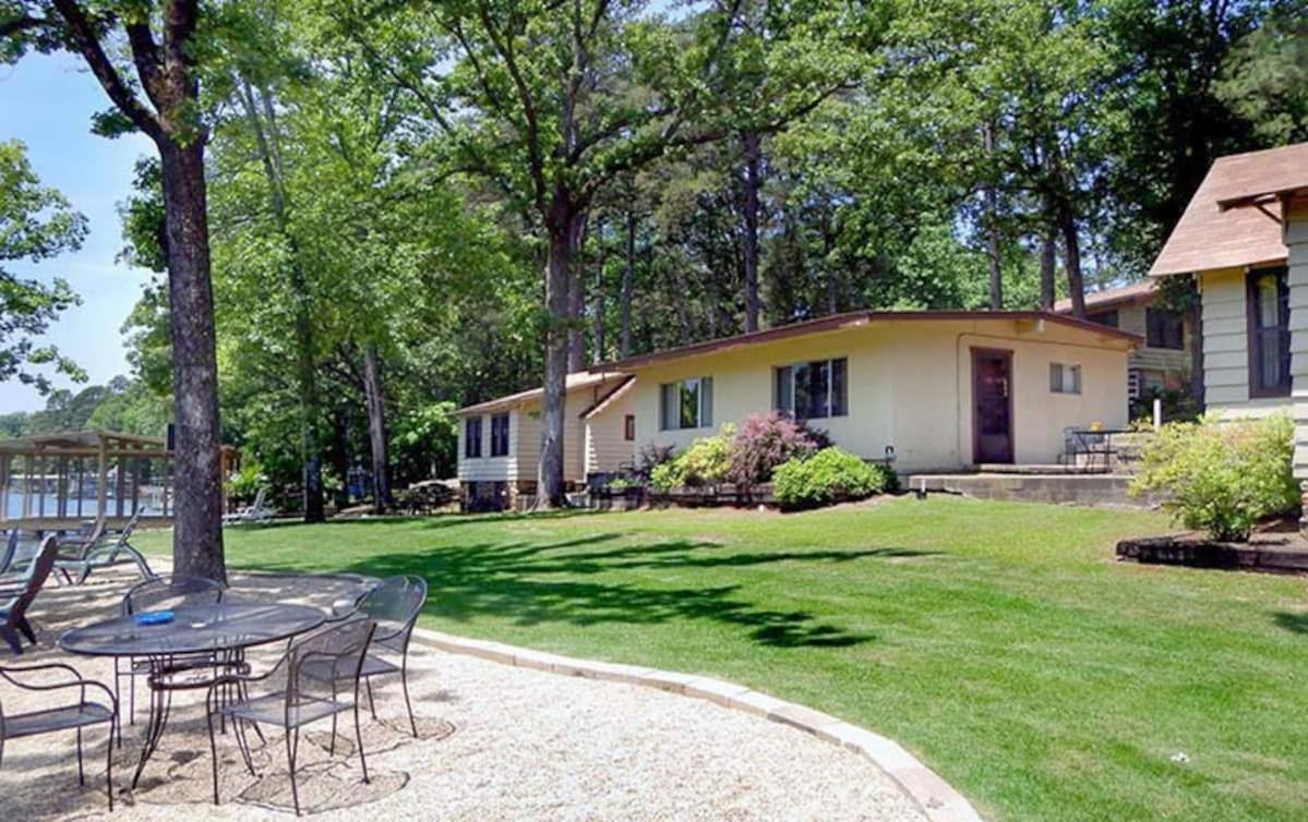 Edgewater Resort Cottage #1 Χοτ Σπρινγκς Εξωτερικό φωτογραφία
